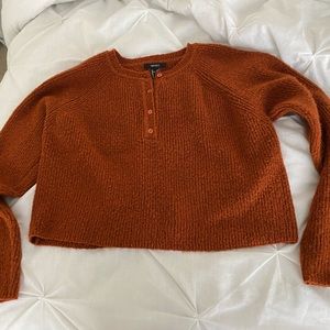 FOREVER 21 Size Medium slightly cropped rust/burnt orange sweater.